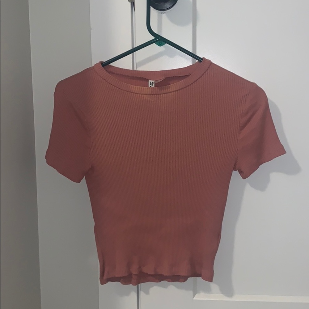Pink tshirt